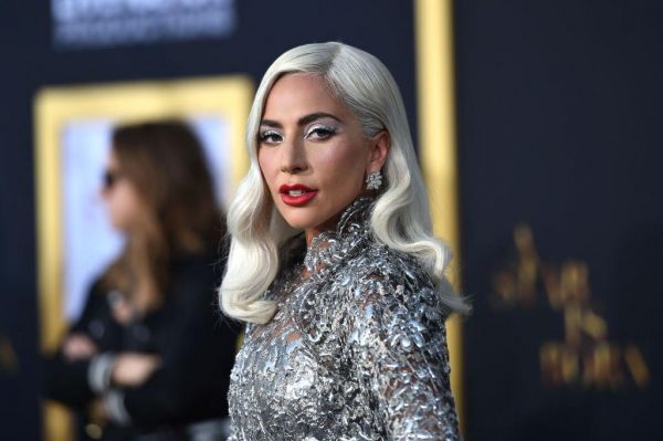 Lady Gaga: Μαινόμενη κατά Τραμπ – «Ρατσιστής και ηλίθιος» | imommy.gr