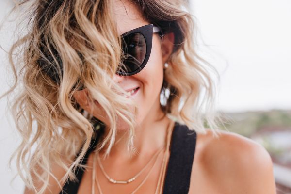 Τρεις μικρές αλλαγές για λαμπερά μαλλιά | imommy.gr