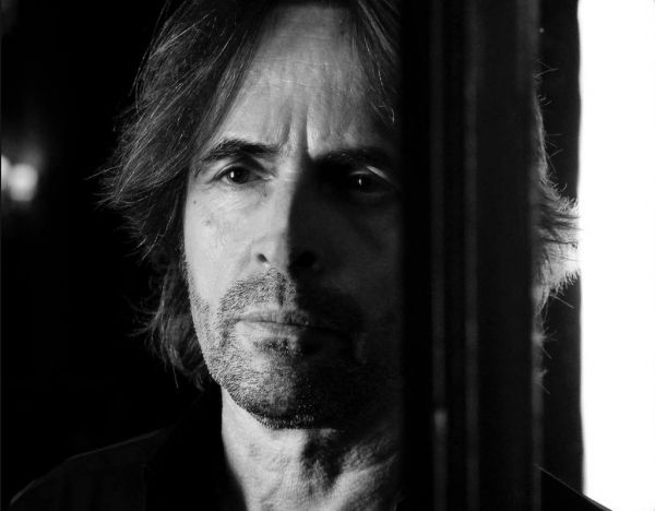 Βασίλης Λέκκας : Όλο αυτό με την πανδημία είναι εργαστηριακό κόλπο | imommy.gr