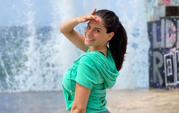 Τα όμορφα στιγμιότυπα της Σοφίας Φυρού από την Μύκονο | imommy.gr