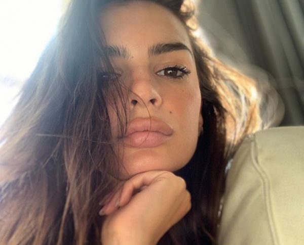 Η Έμιλι Ρατακόφσκι πιο ανανεωμένη από ποτέ | imommy.gr