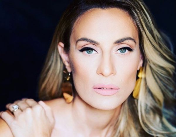 Η Ελεονώρα Μελέτη ποζάρει με την κορούλα της | imommy.gr