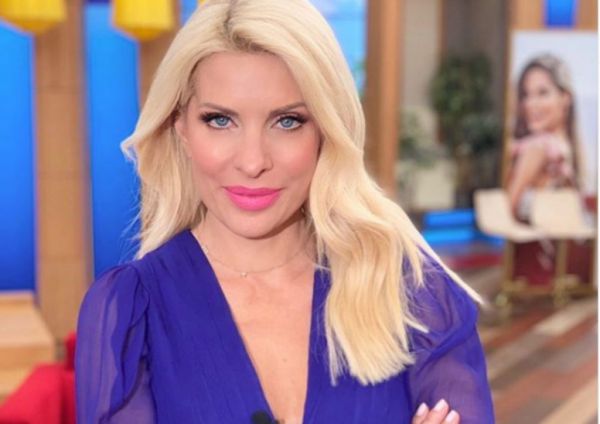 Ελένη Μενεγάκη: Το συγκινητικό στιγμιότυπο για την αποχώρησή της | imommy.gr