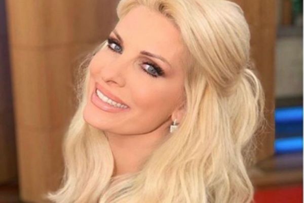 Το αντίο της Ελένης Μενεγάκη στο τηλεοπτικό της κοινό | imommy.gr