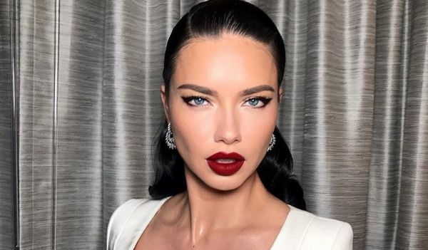 Αντριάνα Λίμα – Ιζαμπέλ Γκουλάρτ: Αναστάτωσαν την Μύκονο | imommy.gr