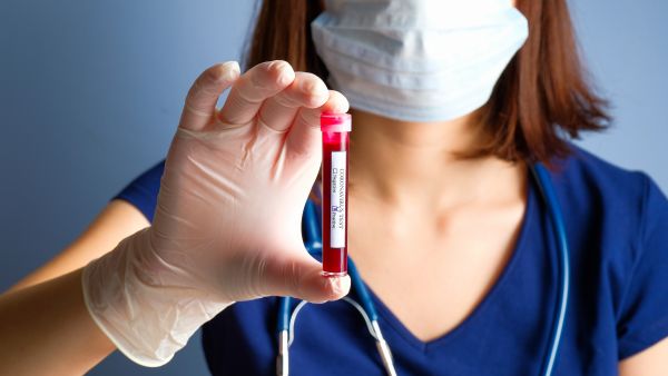 Χορήγηση πλάσματος: Σημαντική θεραπευτική επιλογή για την αντιμετώπση του κοροναϊού | imommy.gr