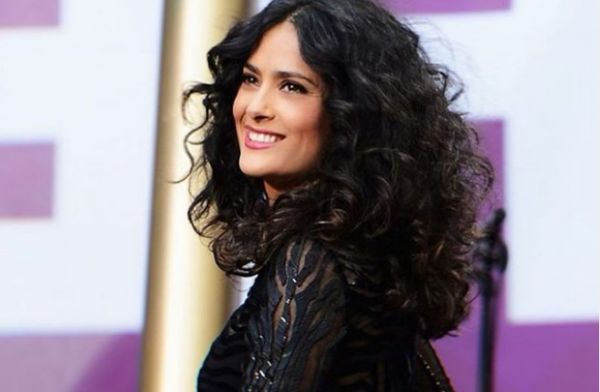 Σάλμα Χάγιεκ : Έτσι ευχήθηκε στη μητέρα της για τα γενέθλιά της | imommy.gr