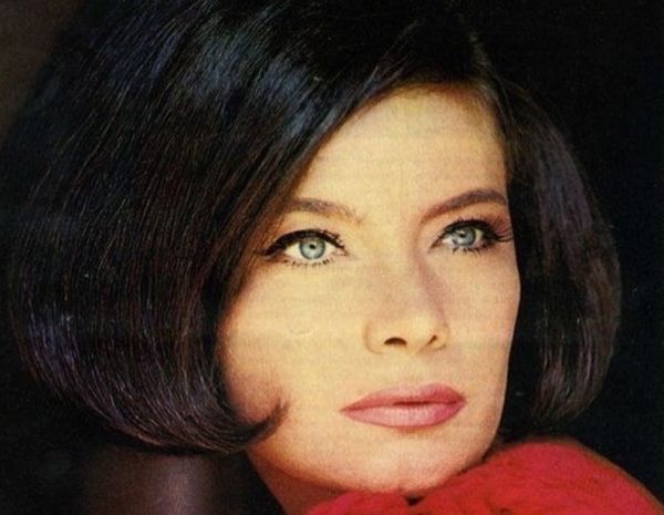 Σπάνια φωτογραφία της Τζένης Καρέζη από το 1972 | imommy.gr