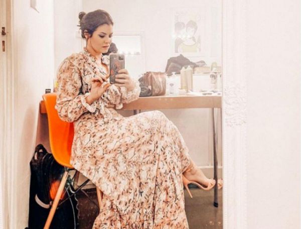 «Μίνι Καύσωνας»: Αποκαλύψεις από την Μαρία Κορινθίου για την καριέρα της | imommy.gr