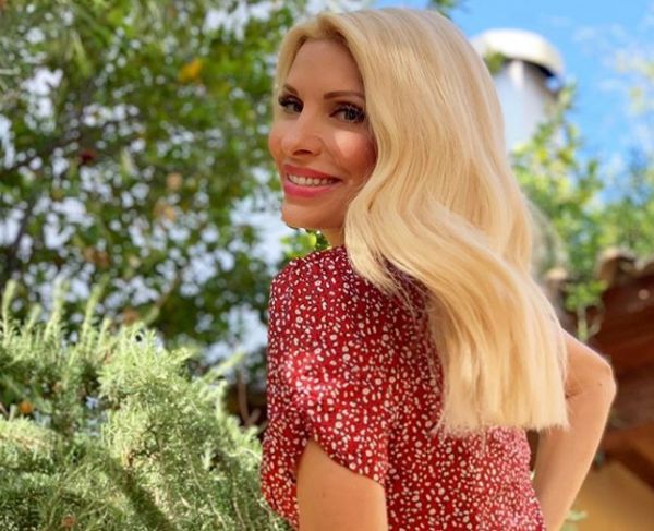 Ελένη Μενεγάκη: Το μήνυμά της για τον κοροναϊό | imommy.gr