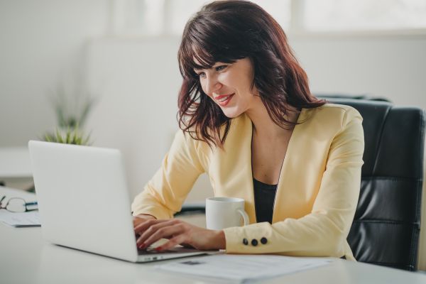 Γιατί είμαστε ψυχροί όταν μας αρέσει κάποιος πολύ; | imommy.gr