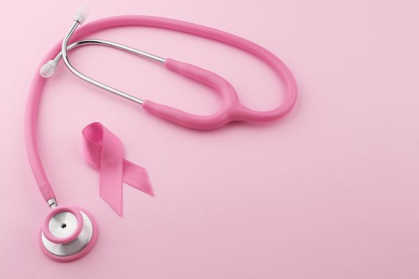 Καρκίνος του μαστού: Γρήγορο και φθηνό τεστ αίματος αποδείχτηκε 100% ακριβές | imommy.gr