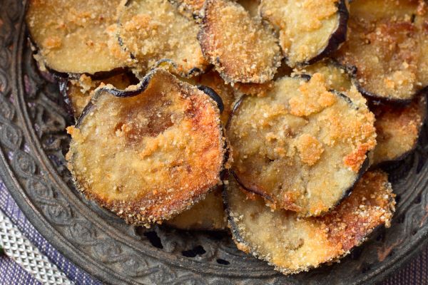 Ψητά τσιπς μελιτζάνας | imommy.gr