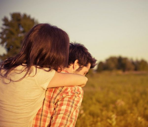 Σχέσεις: Οι ερωτήσεις που δεν πρέπει να μείνουν αναπάντητες | imommy.gr