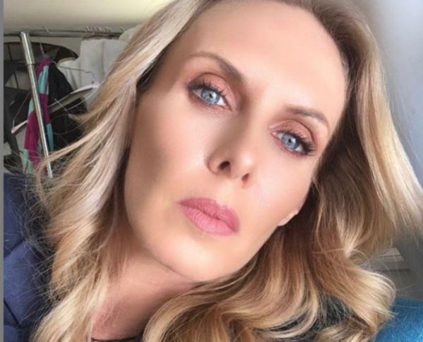 Εβελίνα Παπούλια: Διακοπές μαζί με την κόρη της | imommy.gr