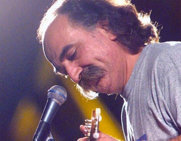 Αγάθωνας Ιακωβίδης: Πέθανε ο γνωστός Θεσσαλονικιός ρεμπέτης | imommy.gr