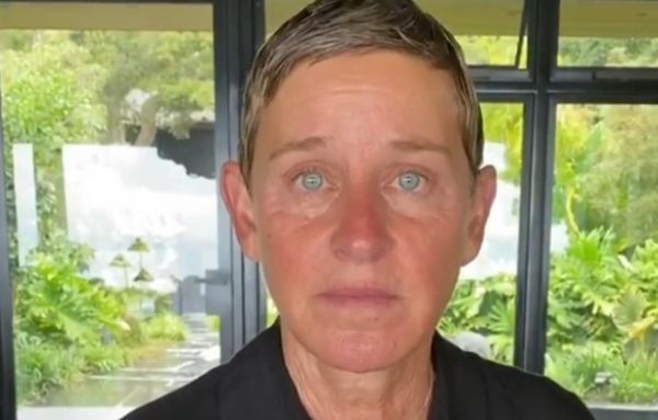 Έλεν Ντε Τζενέρις: Ζήτησε δημόσια συγγνώμη μετά τις καταγγελίες εις βάρος της | imommy.gr