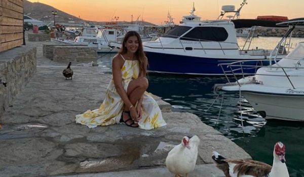 Σταματίνα Τσιμτσιλή: Απολαμβάνει τις διακοπές της στην Πάρο | imommy.gr