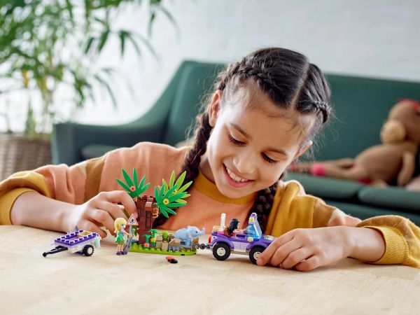 «Πώς ηρεμούν οι άτακτοι ελέφαντες;» – Πραγματικοί εξερευνητές απαντούν στις απορίες των παιδιών | imommy.gr