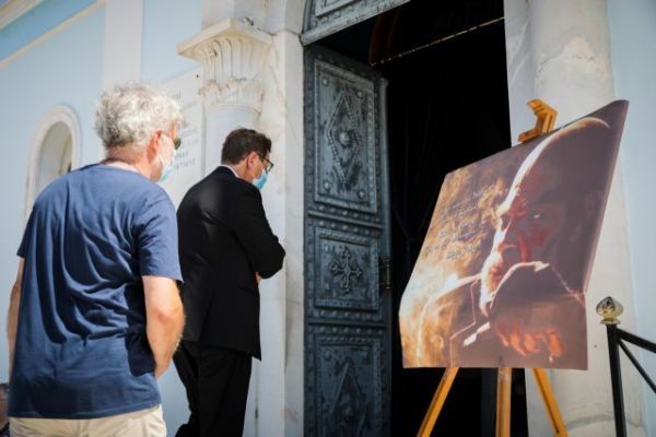 Το τελευταίο «αντίο» στον Γιώργο Βούρο | imommy.gr