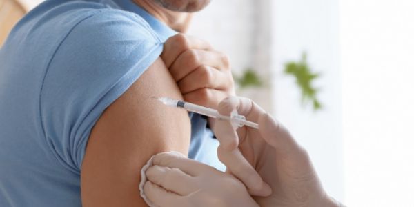 Αντιγριπικός εμβολιασμός: Οι ομάδες προτεραιότητας – Γιατί είναι κομβικής σημασίας | imommy.gr