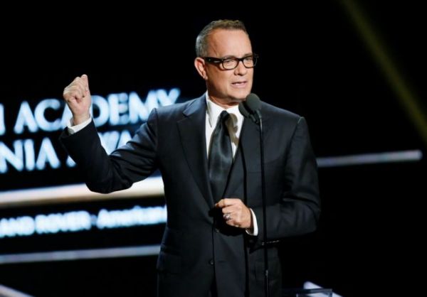 Η επιστροφή του Τομ Χανκς στα κινηματογραφικά σετ μετά τον κοροναϊό | imommy.gr