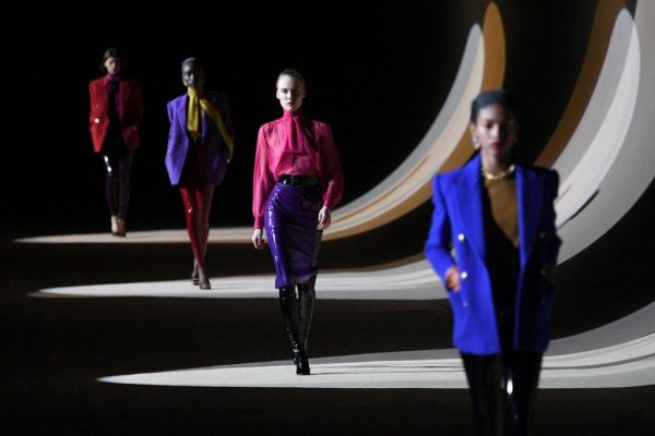 Saint Laurent: Η νέα κολεξιόν που «υπακούει» στην νέα καθημερινότητα | imommy.gr