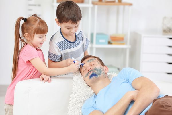 Γιατί το παιδί κάνει συνέχεια.. σκανταλιές; | imommy.gr