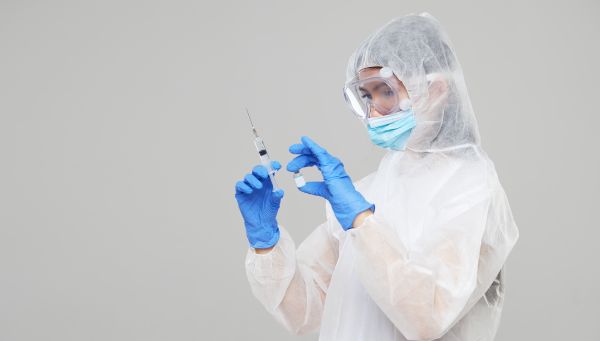 Εμβόλιο κοροναϊού: Θα συνεχιστούν οι δοκιμές; | imommy.gr