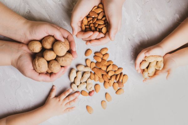 Ξηροί καρποί: «Δυναμίτες» υγείας για το παιδί | imommy.gr