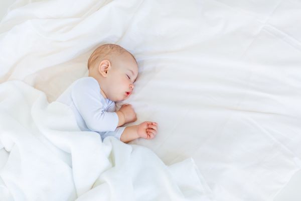 Μωρό: Πώς θα καταφέρω να κοιμηθεί όλη τη νύχτα; | imommy.gr