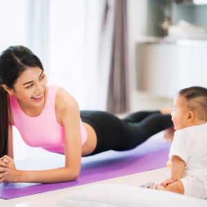 Πώς θα χάσετε εύκολα τα κιλά της εγκυμοσύνης;