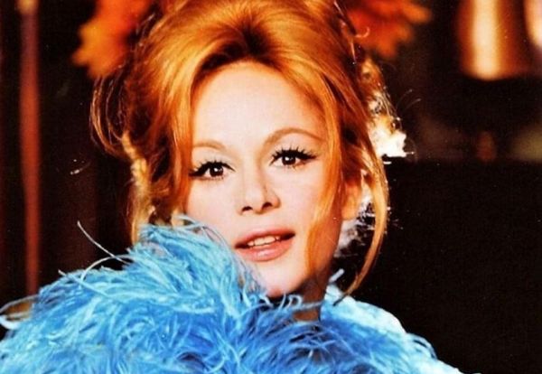 Σπάνια φωτογραφία της Αλίκης Βουγιουκλάκη στο υπνοδωμάτιό της | imommy.gr