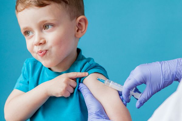 Εμβόλια: Το Άλφα και το Ωμέγα της υγείας των παιδιών μας | imommy.gr