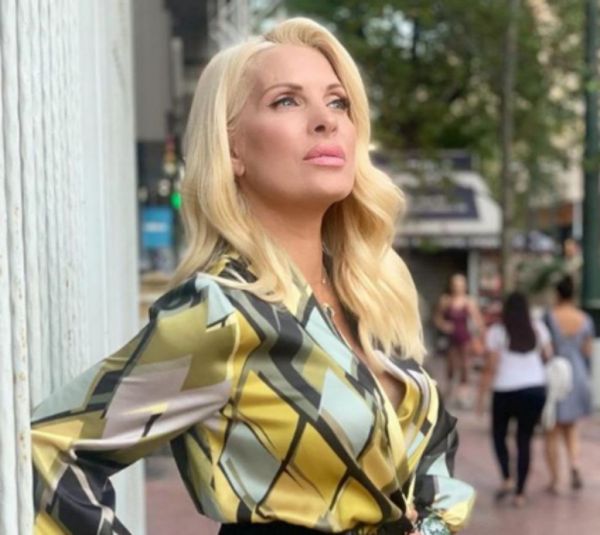 Ελένη Μενεγάκη: Η τρυφερή φωτογραφία με την κόρη της | imommy.gr