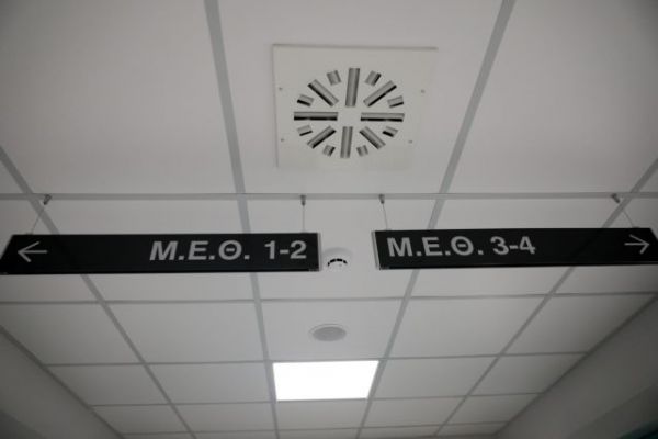 Διευθυντής ΜΕΘ Παπανικολάου: Απελπισία στις εντατικές, 80 νέες εισαγωγές την ημέρα | imommy.gr