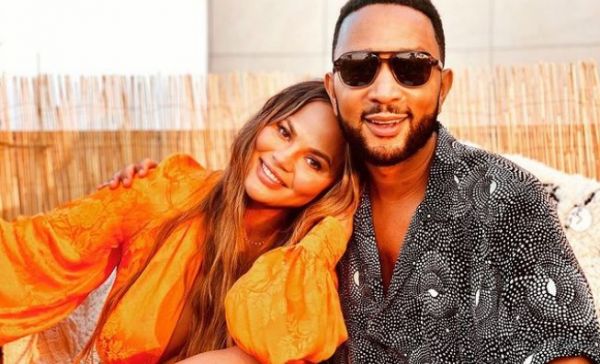 Κρίσι Τέιγκεν : Δίνει μάχη με την κατάθλιψη μετά την αποβολή του παιδιού της | imommy.gr