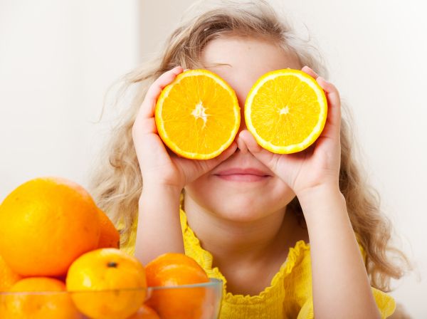 Κάντε το παιδί να αγαπήσει την υγιεινή διατροφή | imommy.gr