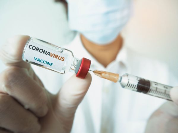 Κοροναϊός : Aπό τον Ιανουάριο τα πρώτα εμβόλια στην ΕΕ | imommy.gr