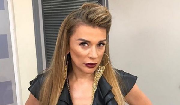 Έρρικα Πρεζεράκου : Με επιθετική μορφή καρκίνου η επτάχρονη ανιψιά της | imommy.gr