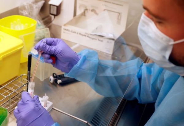 Κοροναϊός: Το αντιβιοτικό αζιθρομυκίνη δεν βοηθά ασθενείς με σοβαρή Covid-19 | imommy.gr