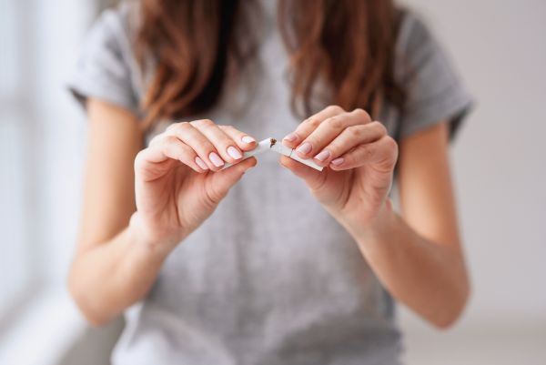 Νέα μελέτη: Όσοι ζουν σε γειτονιές με πράσινο κόβουν πιο εύκολα το τσιγάρο | imommy.gr