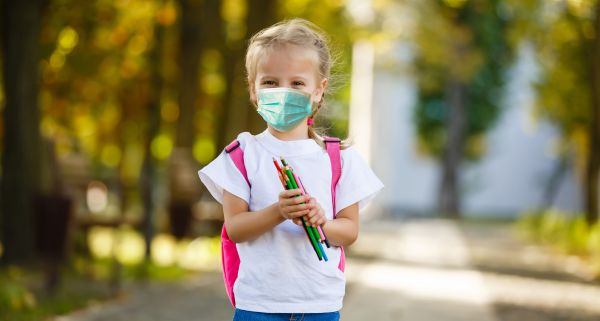 Σχολεία: Τι λένε οι λοιμωξιολόγοι – Πότε θα ανοίξουν | imommy.gr