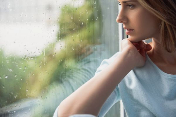 Σύντομος οδηγός διαχείρισης της μοναξιάς | imommy.gr