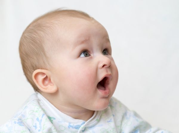 Όταν τα μωρά λένε τις πρώτες τους λέξεις [βίντεο] | imommy.gr