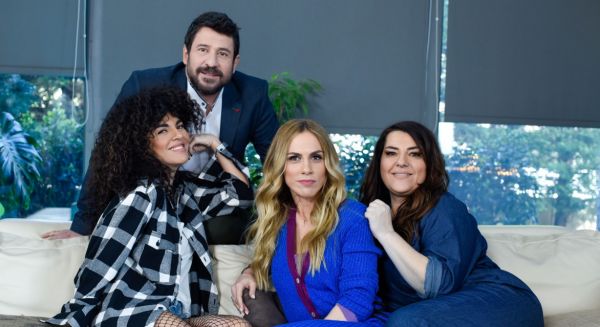 Αλέξης Γεωργούλης, Χαρά Βέρρα και Αλέξης Πρεβενάς στο σπίτι των Roomies | imommy.gr