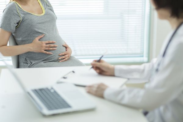 Κορωνοϊός – Τριπλάσια πιθανότητα θανάτου για τις εγκύους | imommy.gr