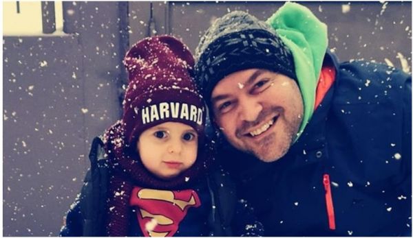 Παναγιώτης Ραφαήλ: Πρώτη φορά παιχνίδια με το χιόνι | imommy.gr