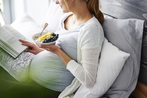 Εγκυμοσύνη: Υγιεινοί τρόποι να ικανοποιήσετε τις λιγούρες για γλυκό | imommy.gr