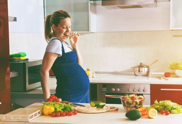 Τι δεν πρέπει να τρώτε στη εγκυμοσύνη | imommy.gr